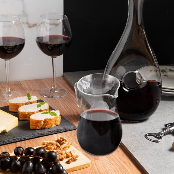 UPGRATOR 1Pack Wine Pitcher Clear Body Plastic Reusable Beverage Dispensing For General Users