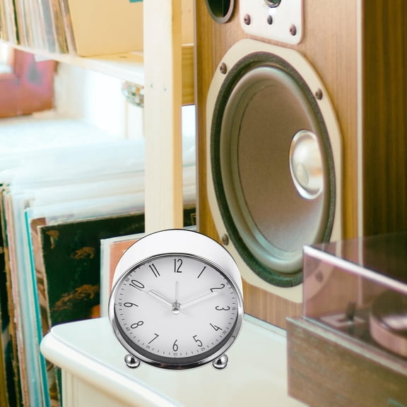 UPGRATOR Home Silent Alarm Clock Metal Frame with Round Face for Office Bedroom Table Decoration