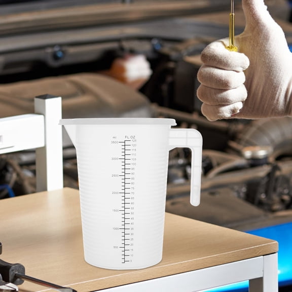 UPGRATOR Plastic Measuring Container with Lid for Accurate Measurement of Oils and Other Liquids