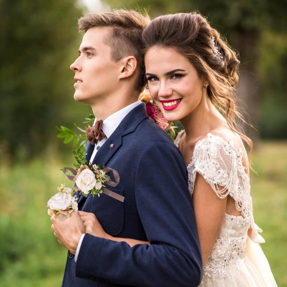 UPGRATOR Round Corsage and Boutonniere Set with Silk Fabric for Weddings, Proms, and Special Occasions - 1 Set