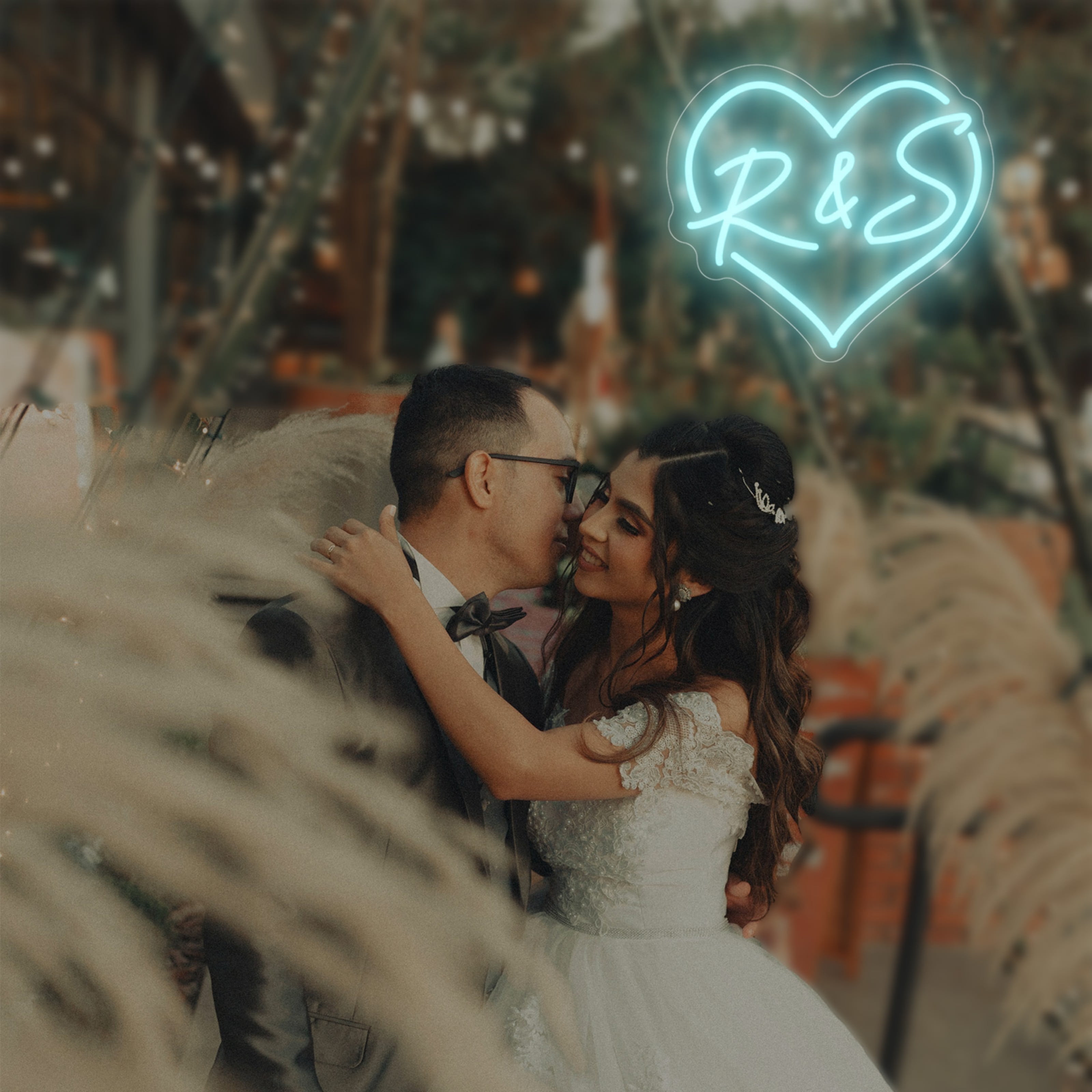 UPONRAY Heart Shaped Custom Neon Signs with &, Usb Powered with Adjustable Brightness Wall Decor for Gifts, Ice Blue, 16 inch