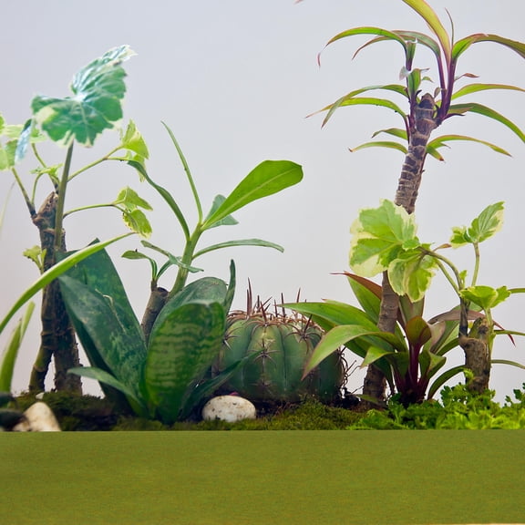 UPOUART 5Pcs Cuttable Fake Turf Pad for Sand Table Background and Decorative Home Display