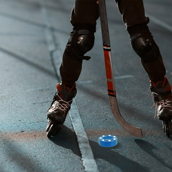 UPOUART 2Pcs High Strength Plastic Hockey Pucks for Indoor Outdoor Training Assorted Color