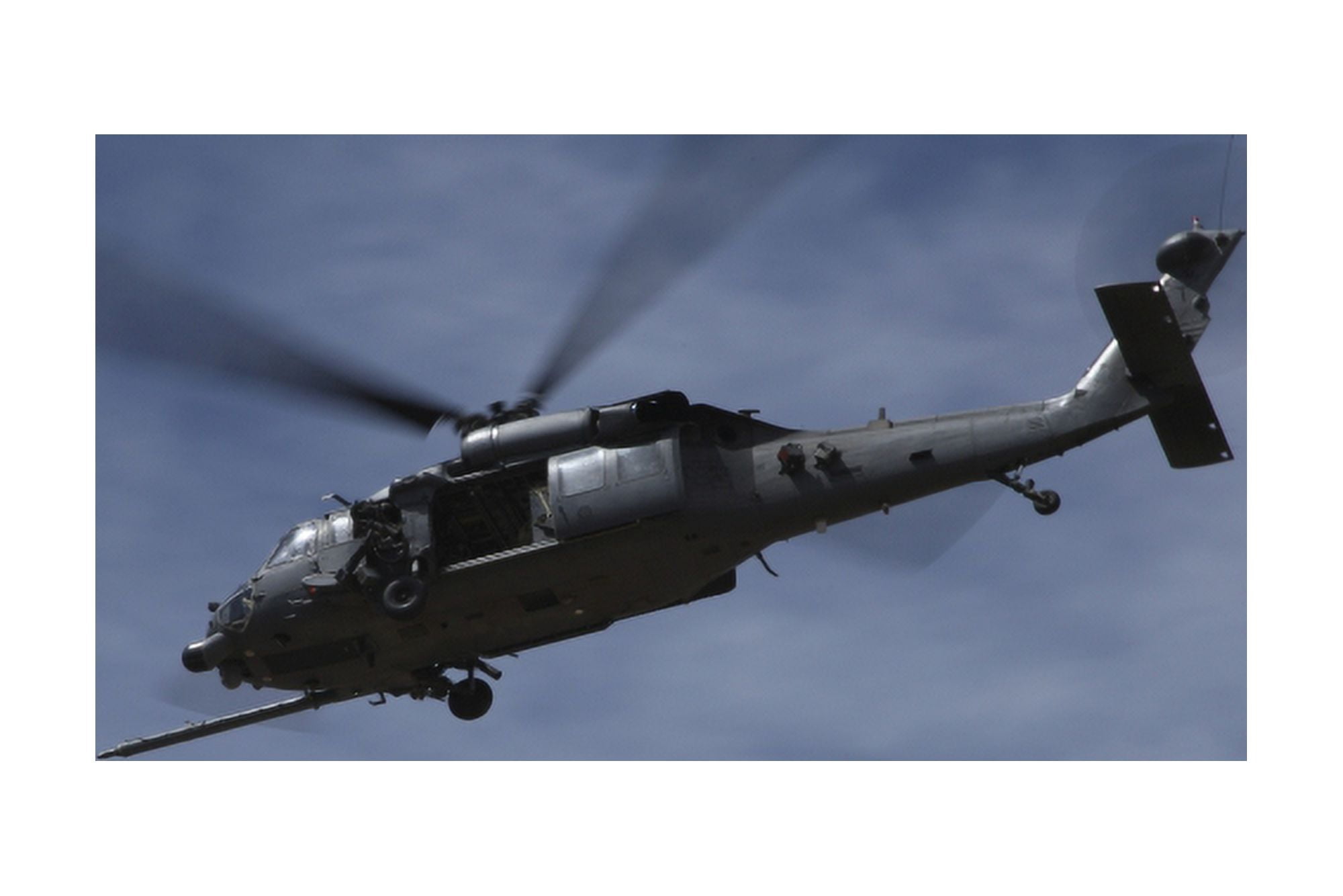US Air Foce HH-60G Pave Hawk in flight over Arizona Canvas Art - Terry MooreStocktrek Images (18 x 12)
