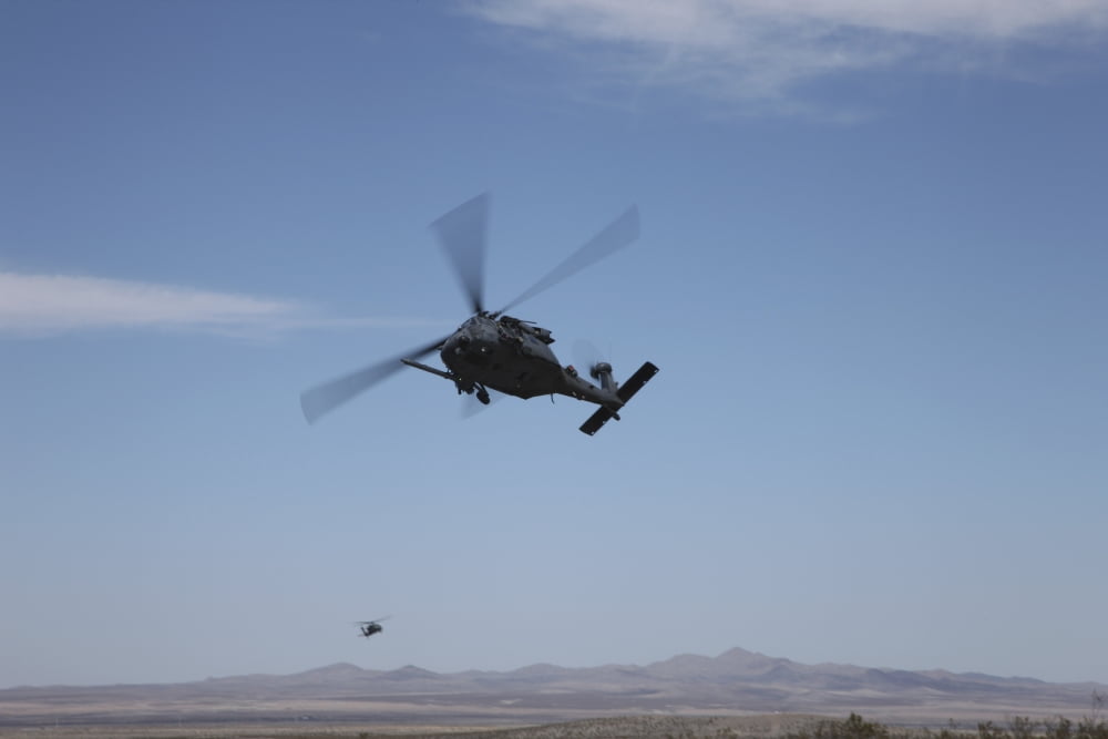 US Air Foce HH-60G Pave Hawk in flight over Arizona Canvas Art - Terry MooreStocktrek Images (35 x 23)