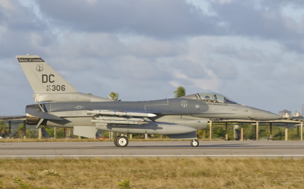 US Air Force F-16 Fighting Falcon at Natal Air Force Base Brazil Canvas Art - Giovanni CollaStocktrek Images (36 x 22)