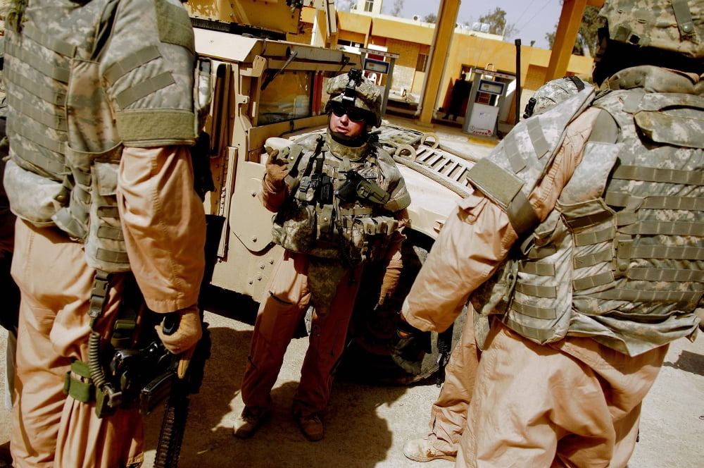 US Air Force member briefs his squad Canvas Art - Stocktrek Images (34 x 23)