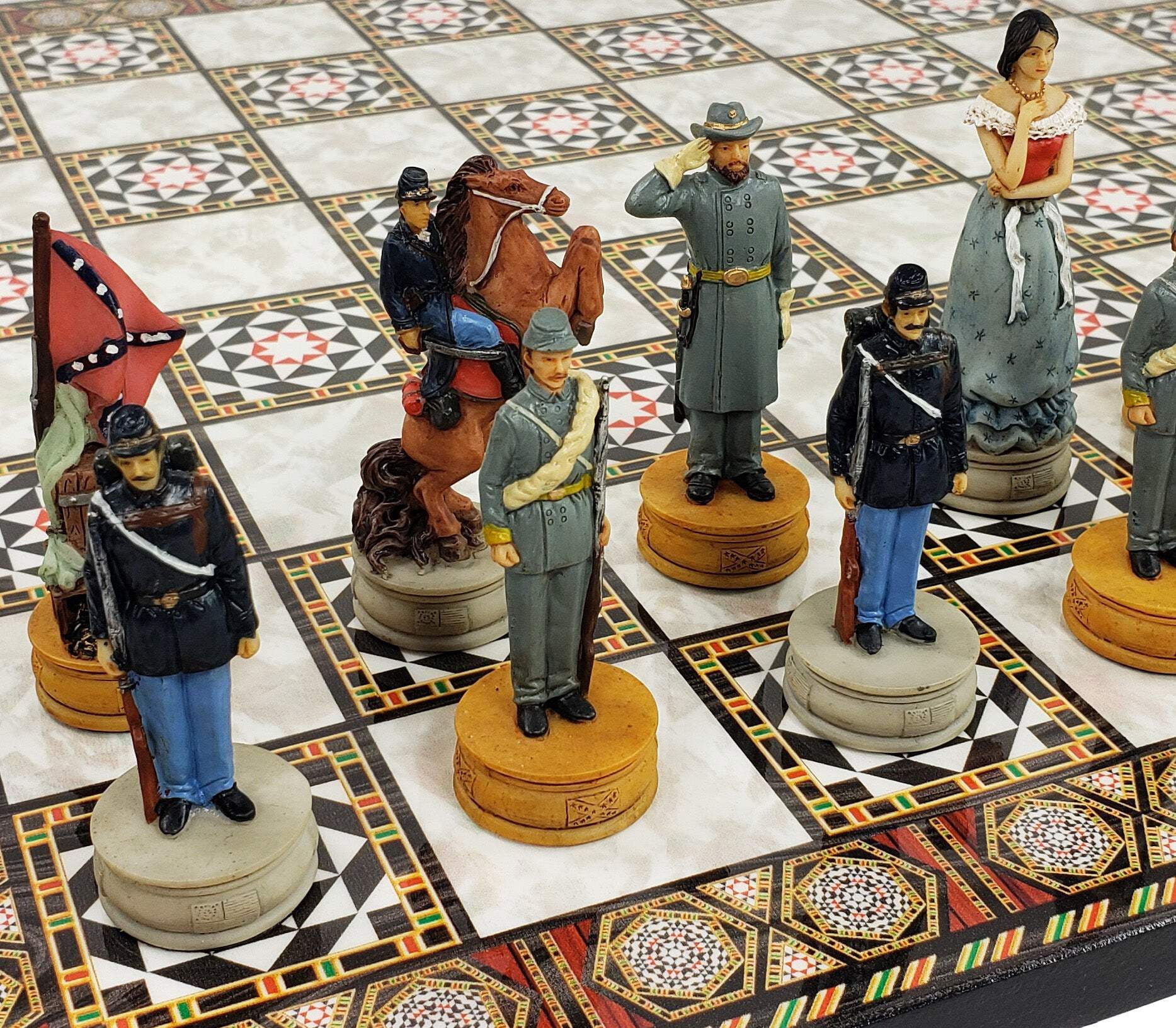 US American Civil War Queens Painted Chess Set W/ 17