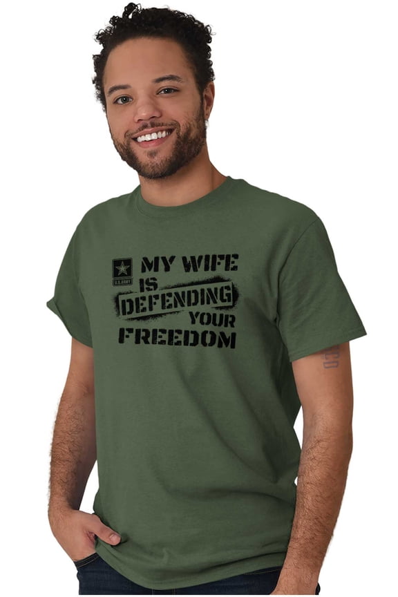 US Army Logo Wife Defending Freedom Men's Graphic T Shirt Tees Brisco Brands S