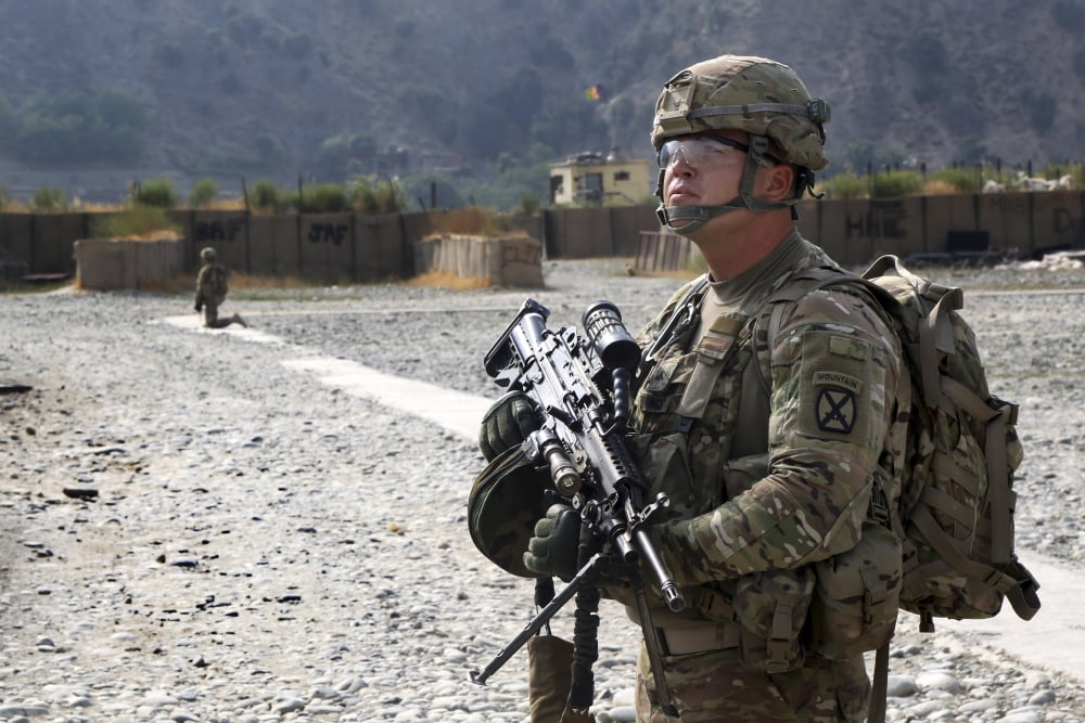 US Army soldier provides overwatch at an airfield in Afghanistan Canvas Art - Stocktrek Images (35 x 23)