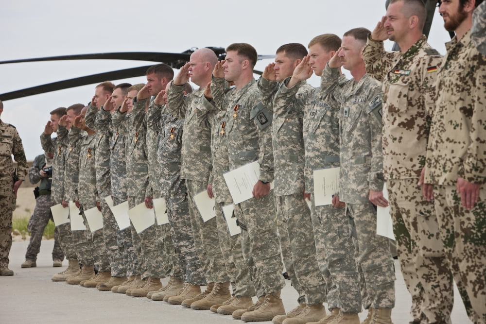 US Army soldiers and recipients of the German Gold Cross award Canvas Art - Terry MooreStocktrek Images (18 x 12)