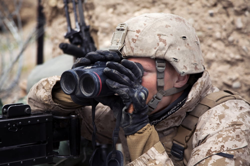 US Marine scans for enemy positions during Operation Bullseye Canvas Art - Stocktrek Images (35 x 23)