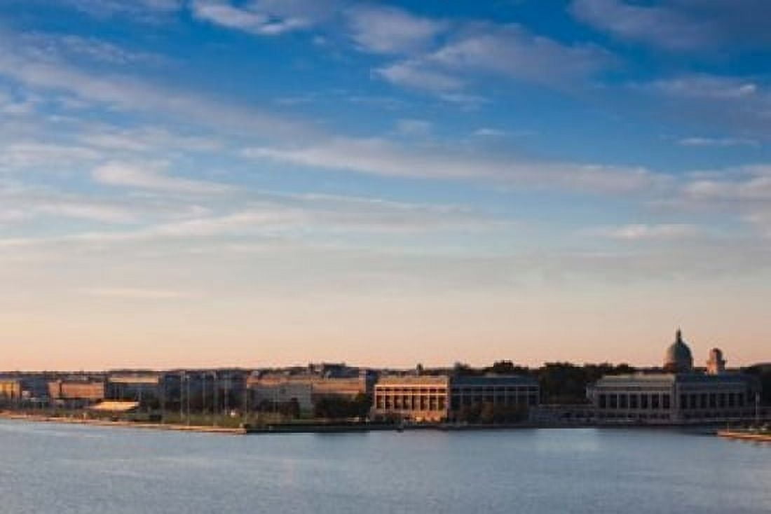 US Naval Academy Severn River Annapolis Maryland Canvas Art - Panoramic Images (18 x 12)