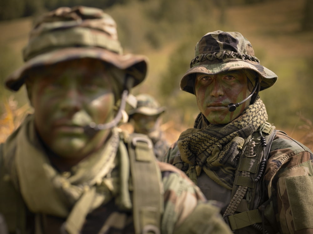 US Navy SEALs during combat operations Canvas Art - Tom WeberStocktrek Images (33 x 25)