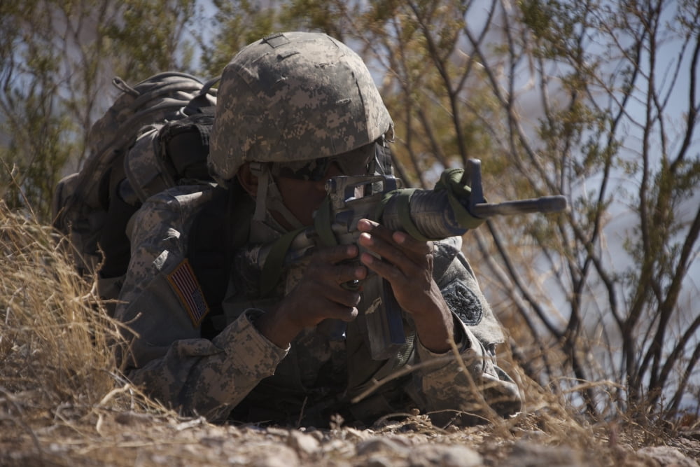 US Soldier conducts a combat training scenario at Playas Training Area New Mexico Canvas Art - Terry MooreStocktrek Images (18 x 12)