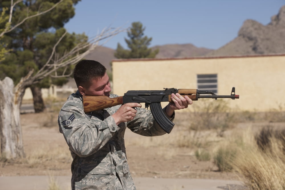 US Soldier conducts a combat training scenario at Playas Training Area New Mexico Canvas Art - Terry MooreStocktrek Images (35 x 23)