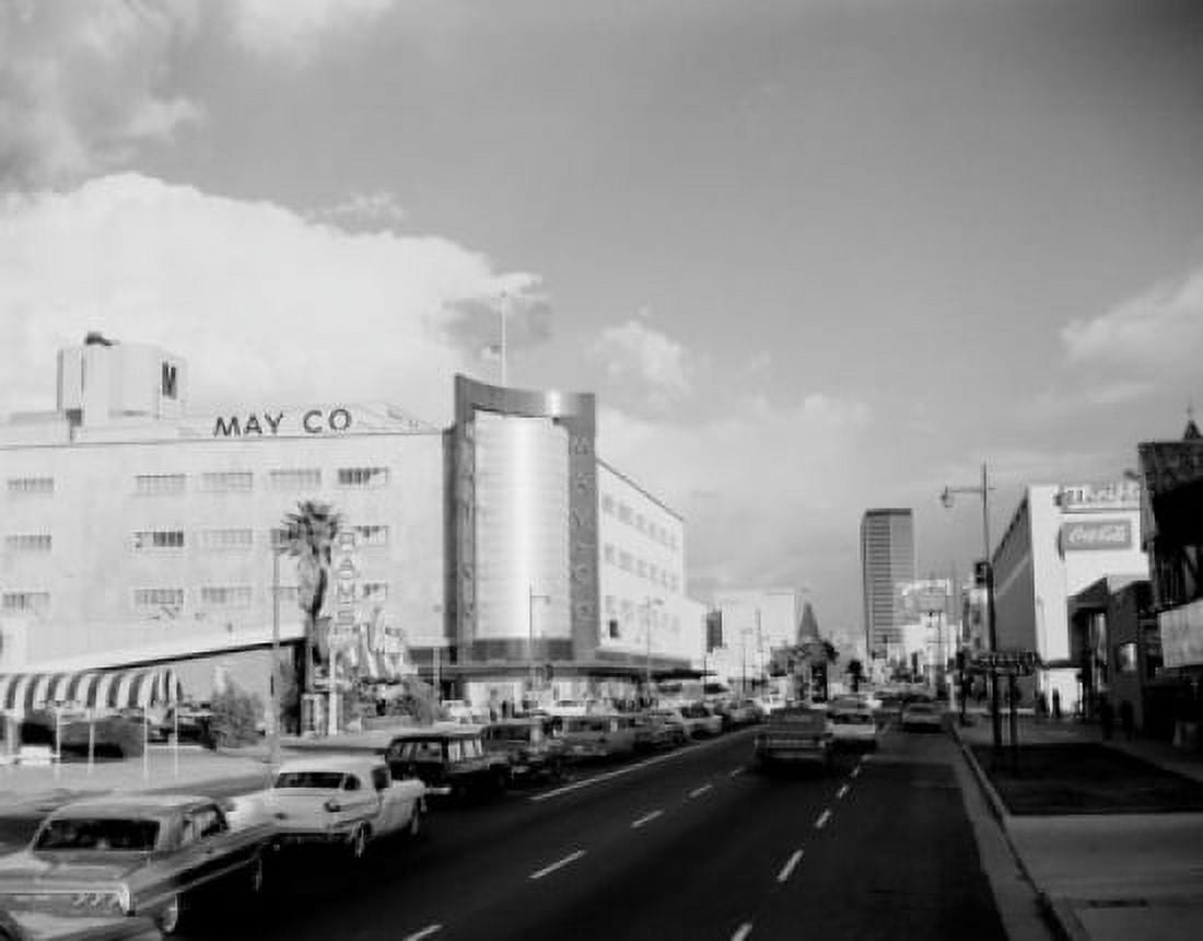 USA California Los Angeles Looking East on Wilshire Blvd just West of Fairfax Canvas Art - (24 x 36)