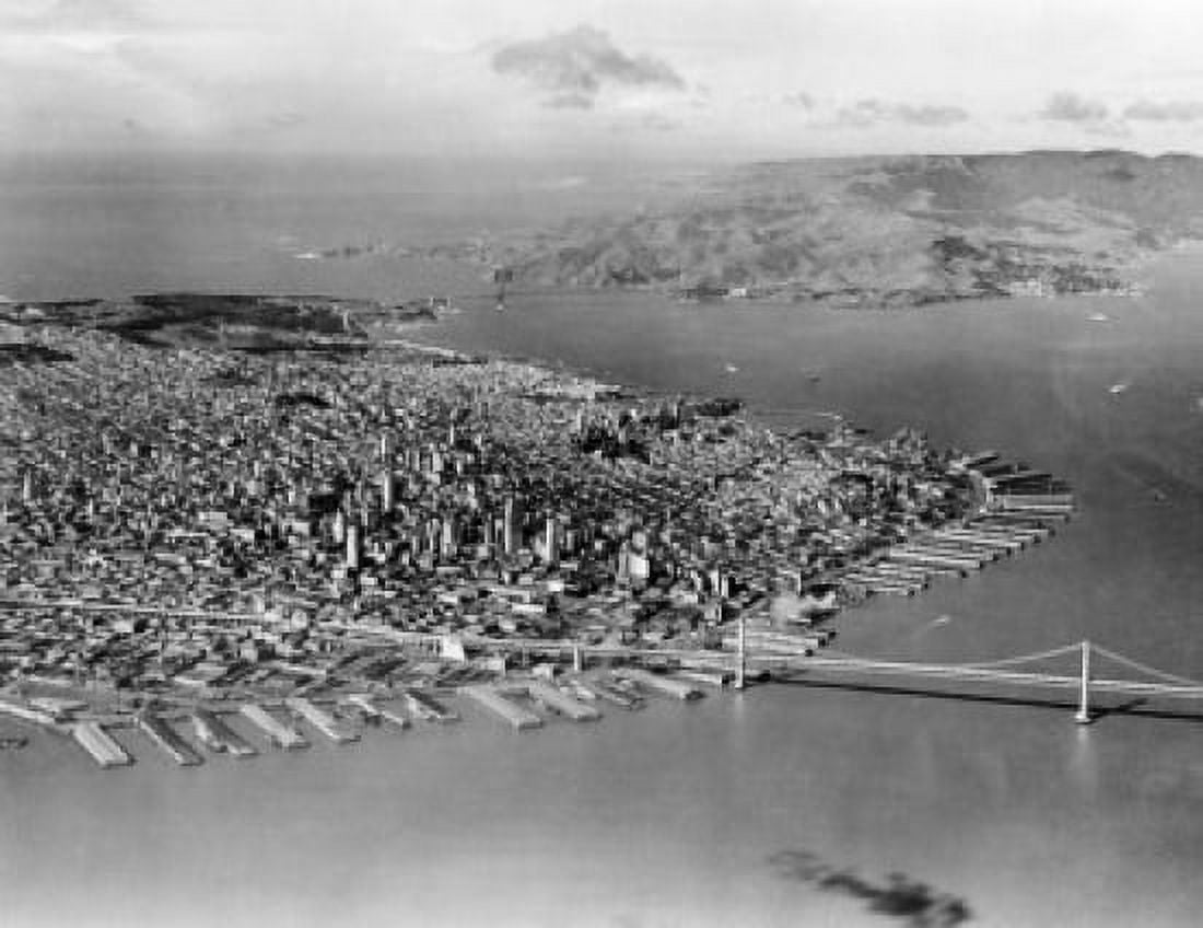 USA California San Francisco with Oakland Bay Bridge Canvas Art - (24 x 36)