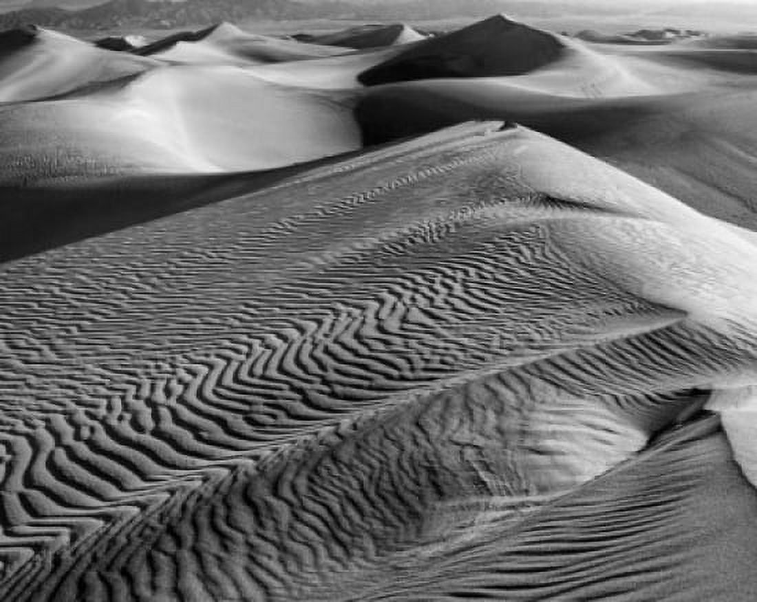 USA California Sand dunes in Death Valley National Park Canvas Art - (18 x 24)