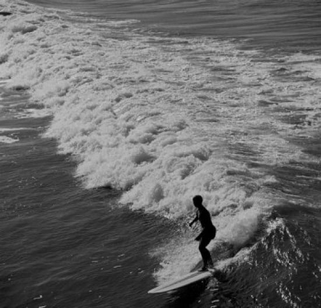 USA California Surfer at Pismo Beach Canvas Art - (18 x 24)