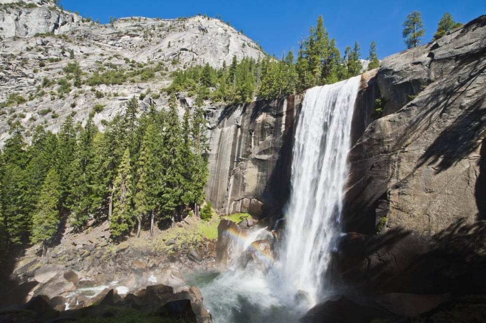 USA California Yosemite National Park View of Vernal Falls from the Mist Trail Canvas Art - Bill Brennan Design Pics (19 x 12)