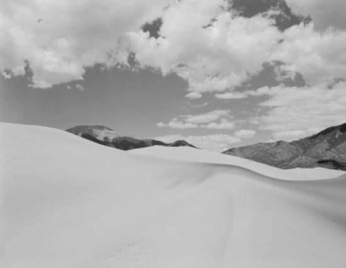 USA Colorado Great Sand Dunes National Park and Preserve Canvas Art - (18 x 24)