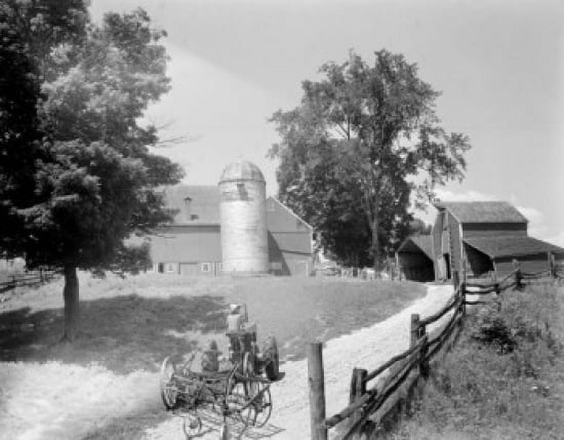USA Connecticut Watertown Farm scene Canvas Art - (24 x 36)