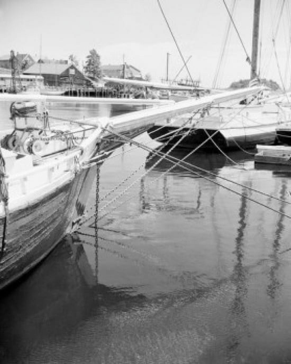 USA Fishing boats in port Canvas Art - (24 x 36)