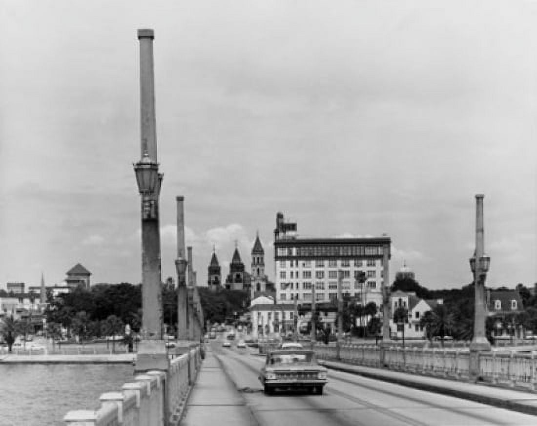USA Florida St Augustine Car on Bridge of Lions Canvas Art - (18 x 24)