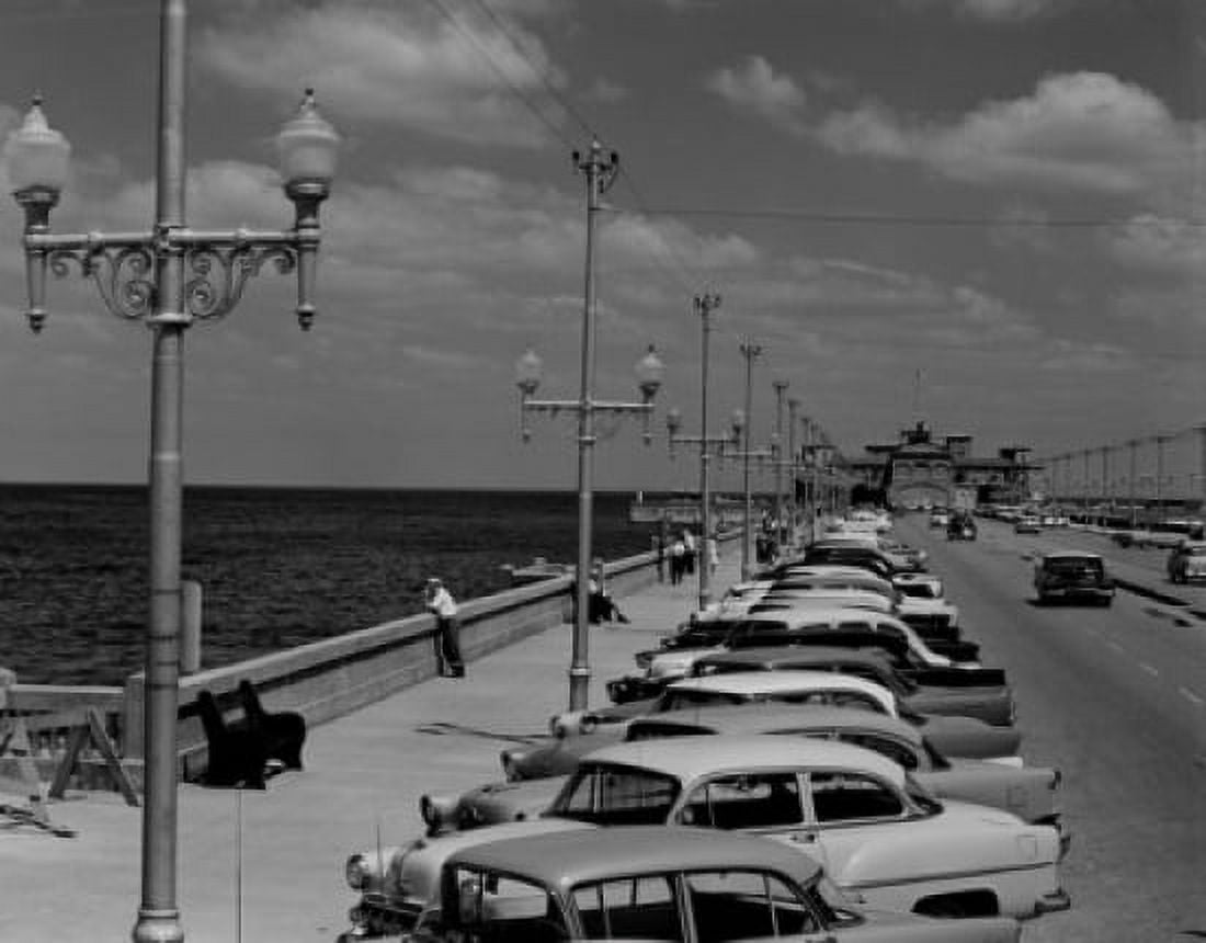 USA Florida St Petersburg Million dollar Pier Canvas Art - (18 x 24)