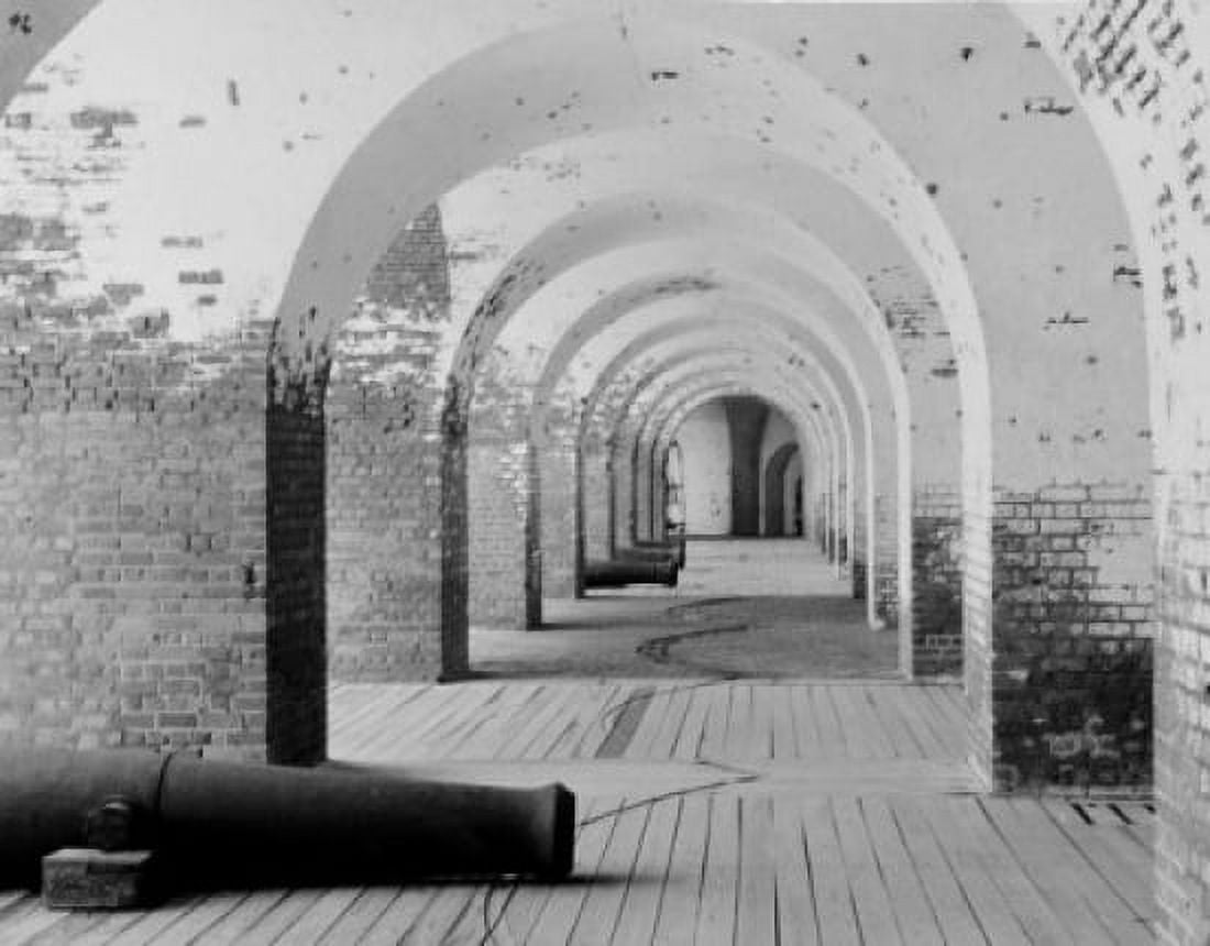 USA Georgia Fort Pulaski National Monument - gun gallery Canvas Art - (24 x 36)