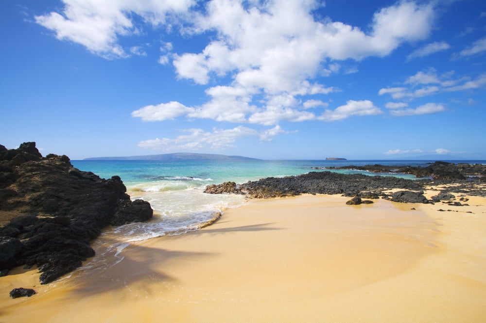 USA Hawaii Islands Maui Maui Wai Or Secret Beach Makena Canvas Art - Ron Dahlquist Design Pics (17 x 11)
