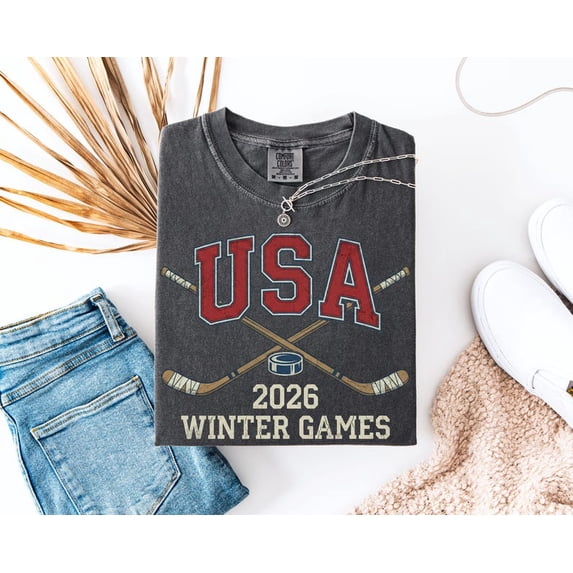 USA Hockey Shirt 2026 Winter Games, Vintage American Ice Hockey T-Shirt, Retro Varsity Sports Fan Gift, Patriotic Team Support Tee