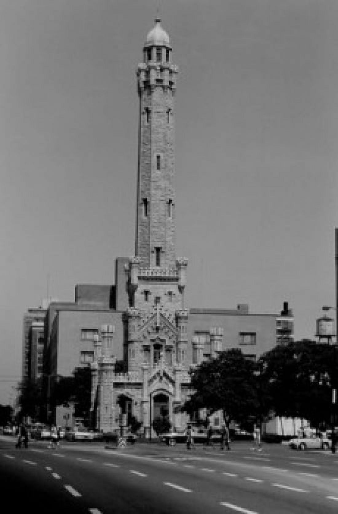 USA Illinois Chicago Chicago Water Tower Canvas Art - (18 x 24)