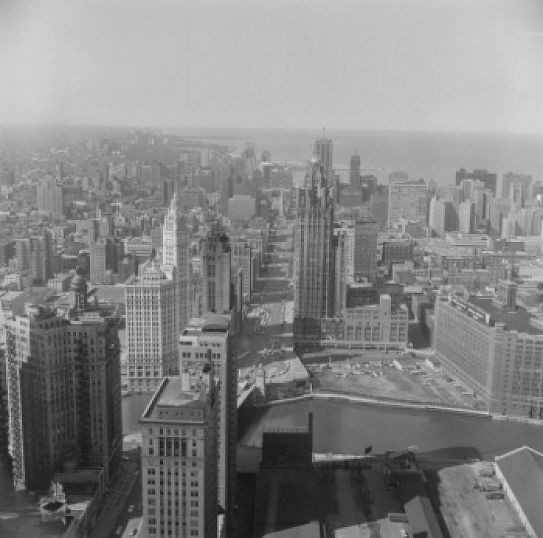 USA Illinois Chicago Downtown from Prudential Building Canvas Art - (18 x 24)