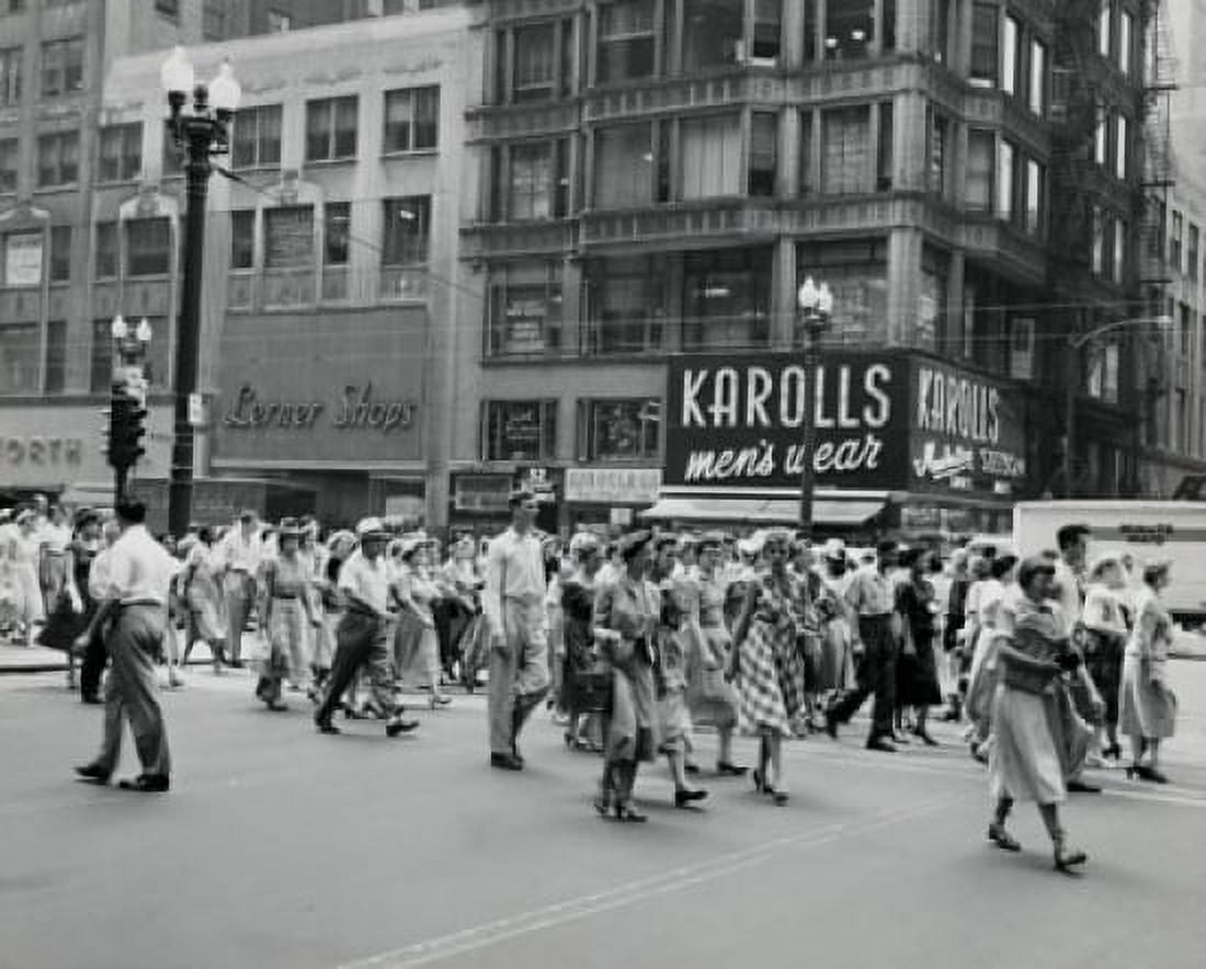 USA Illinois Chicago Group of people walking in State Street Canvas Art - (18 x 24)