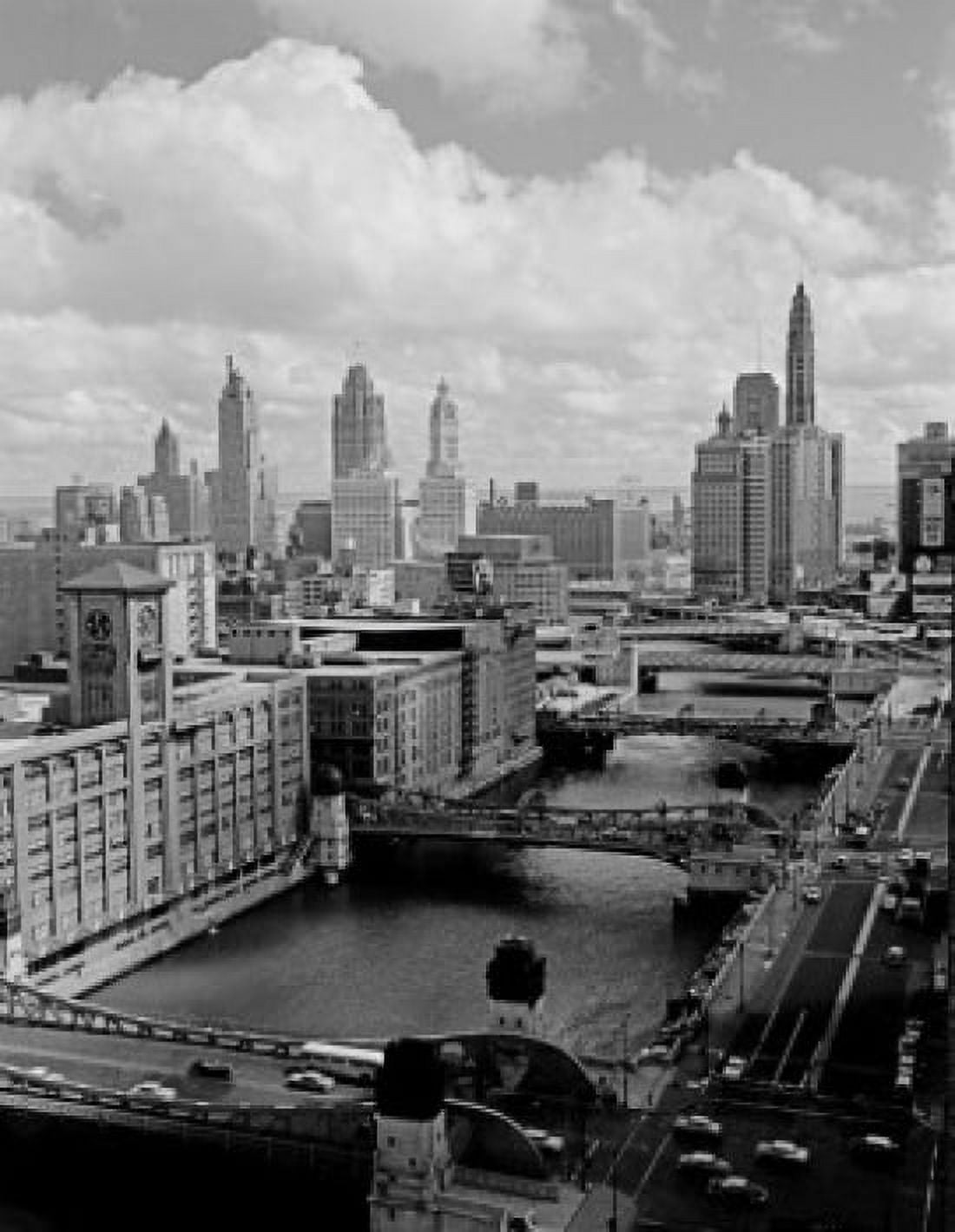 USA Illinois Chicago view over Chicago river and Wacker Drive in heart of business section Canvas Art - (18 x 24)