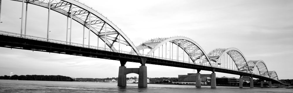 USA Iowa Davenport Centennial Bridge over Mississippi River Canvas Art - Panoramic Images (6 x 18)