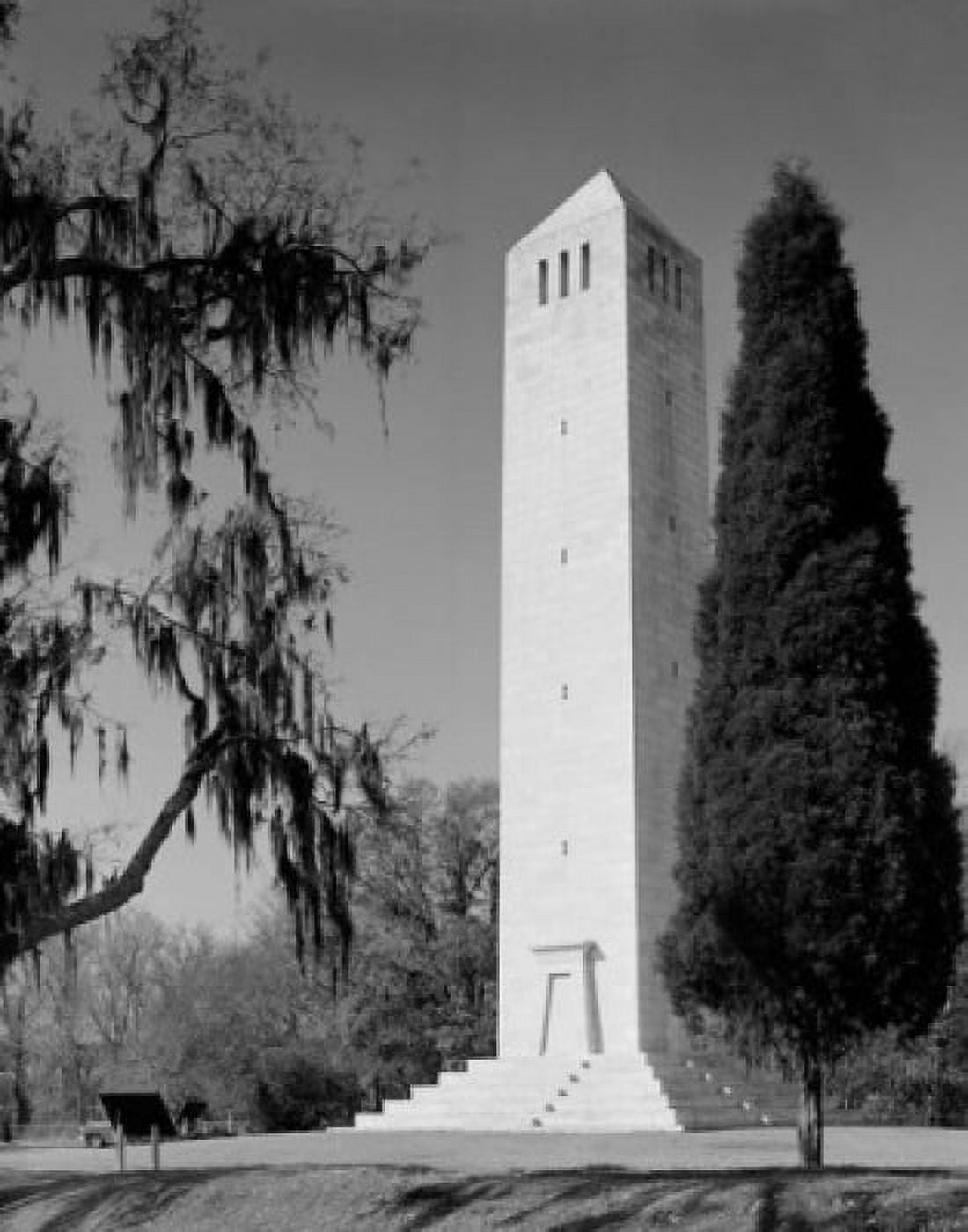 USA Louisiana Chalmette Chalmette Monument in sunny day Canvas Art - (24 x 36)