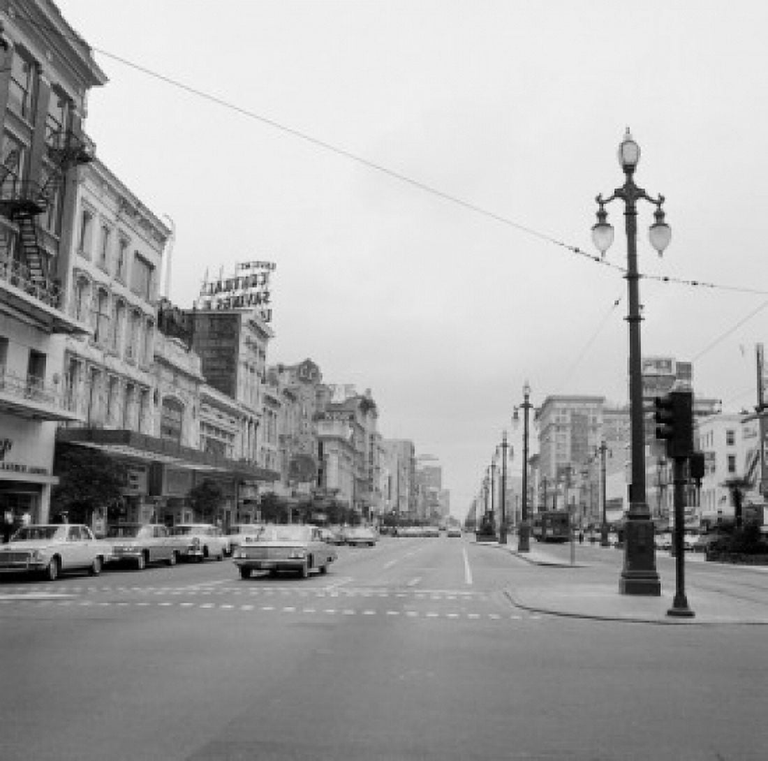 USA Louisiana New Orleans Canal Street Canvas Art - (24 x 36)
