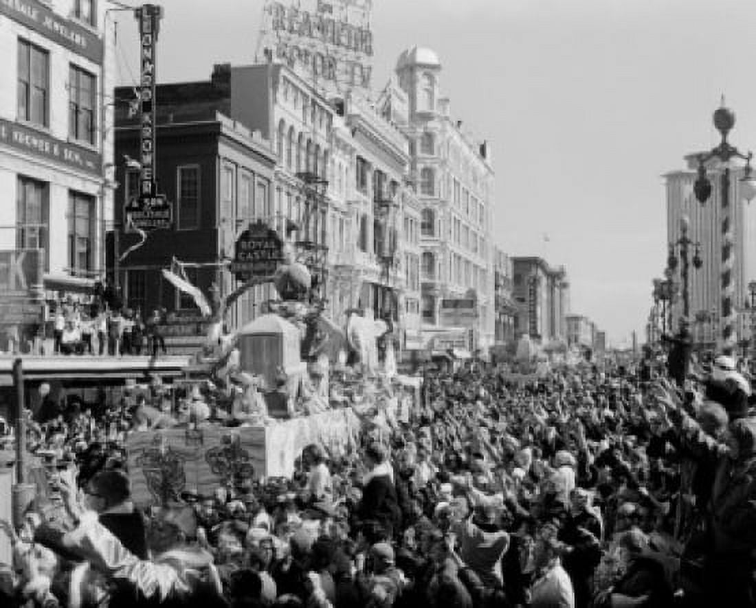 USA Louisiana New Orleans Parade and crowds during Mardi Gras Canvas Art - (24 x 36)