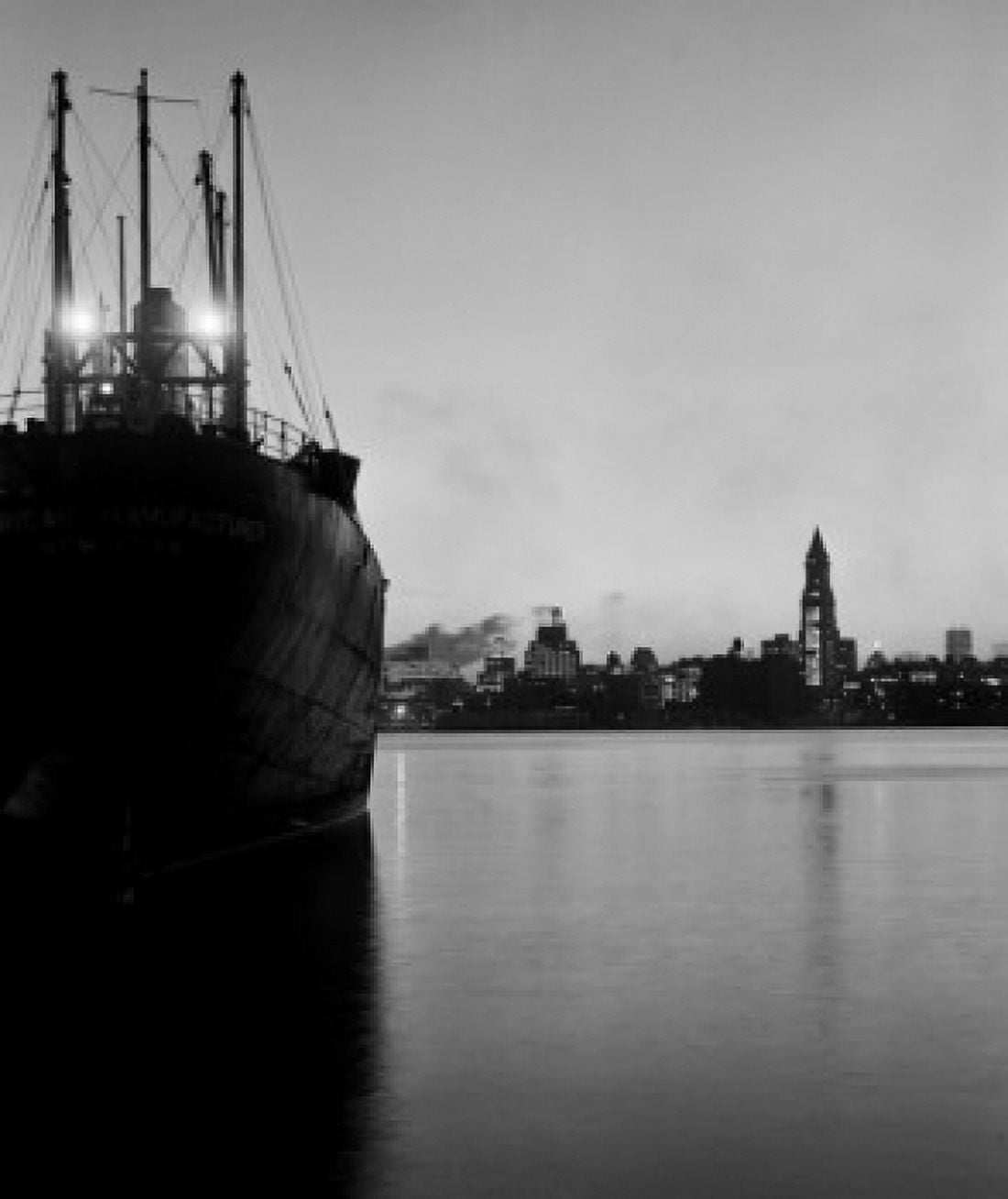 USA Massachusetts Boston Harbor Boston Skyline Canvas Art - (18 x 24)