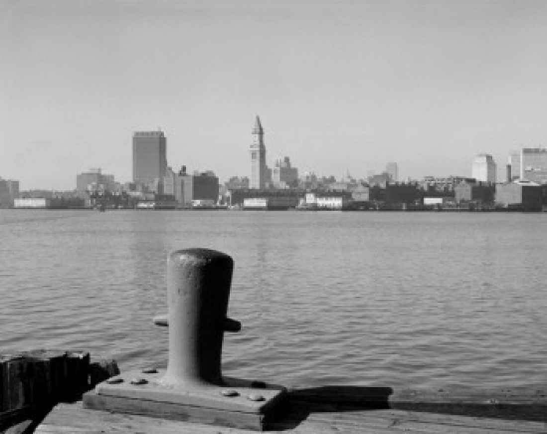 USA Massachusetts Boston cityscape Canvas Art - (18 x 24)