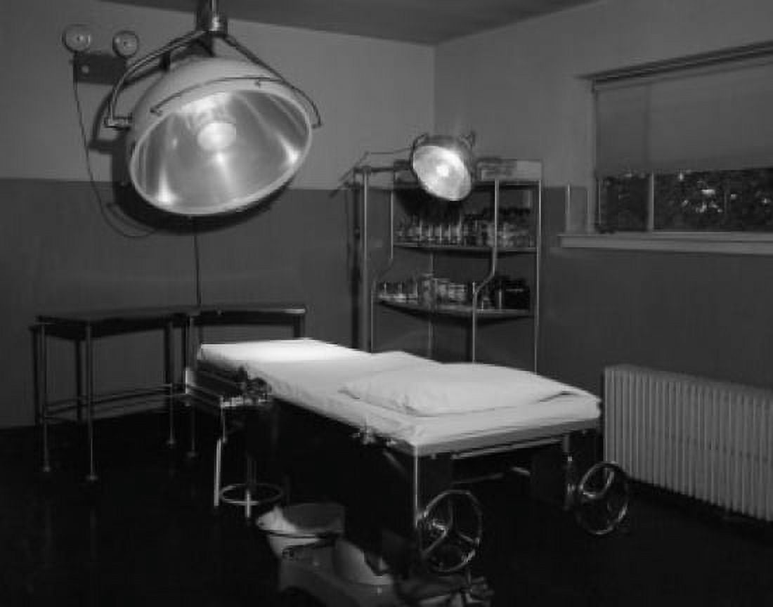 USA Massachusetts Worcester Doctors Hospital operating room Canvas Art - (18 x 24)