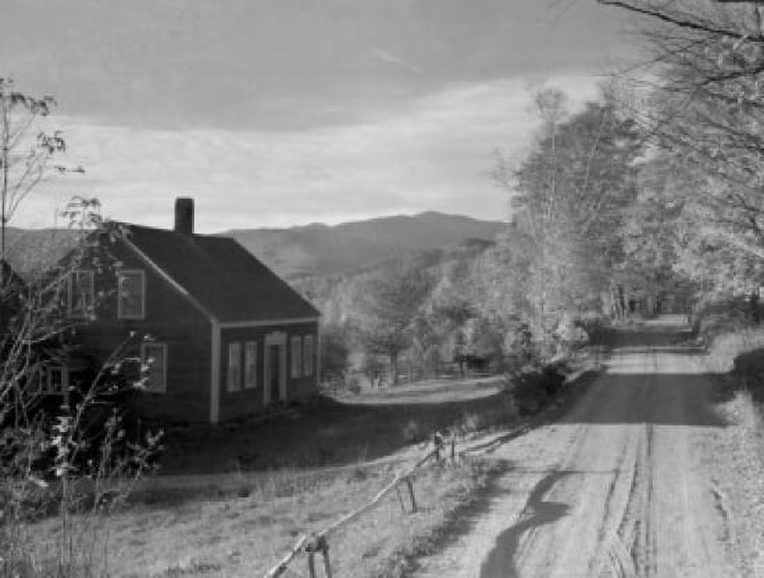 USA New Hampshire Jackson roadside farmhouse on Thorn Hill Mount Washington in distance Canvas Art - (18 x 24)