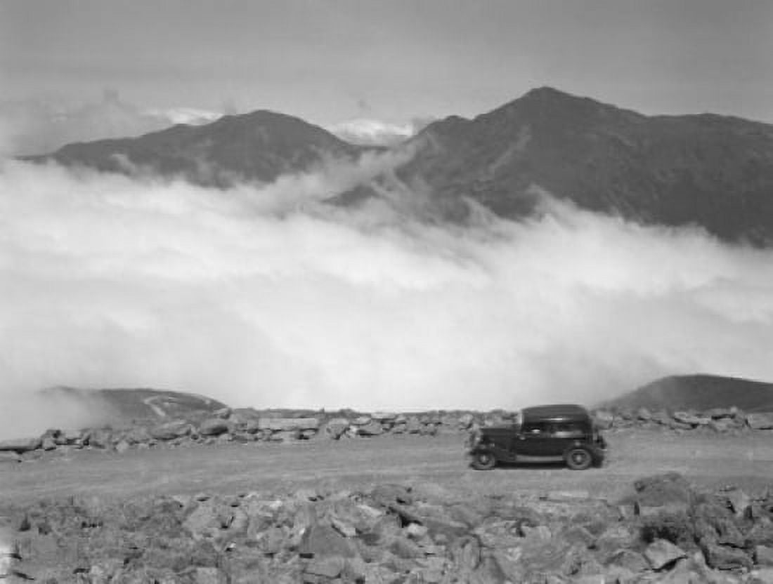 USA New Hampshire Mount Washington Road Driving above clouds Canvas Art - (18 x 24)