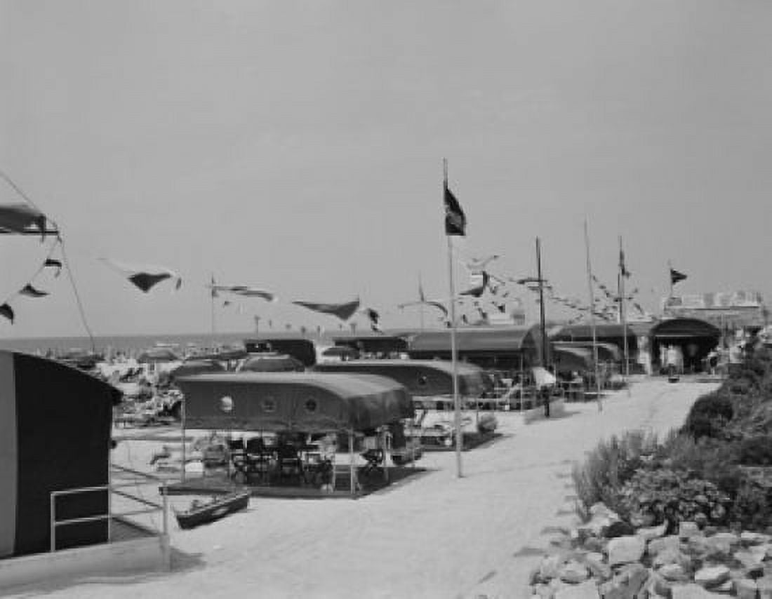 USA New Jersey Atlantic City Cabanas of Shelburn Hotel Canvas Art - (24 x 36)