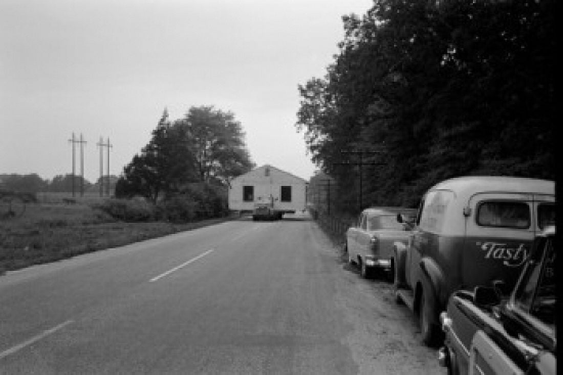 USA New Jersey Freehold House moving truck on Route 537 Canvas Art - (18 x 24)