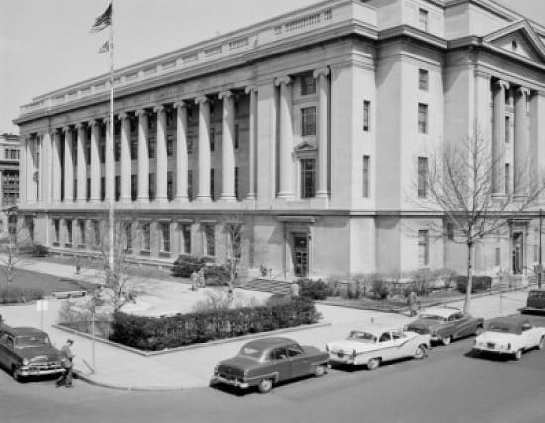 USA New Jersey Newark Post Office Canvas Art - (18 x 24)