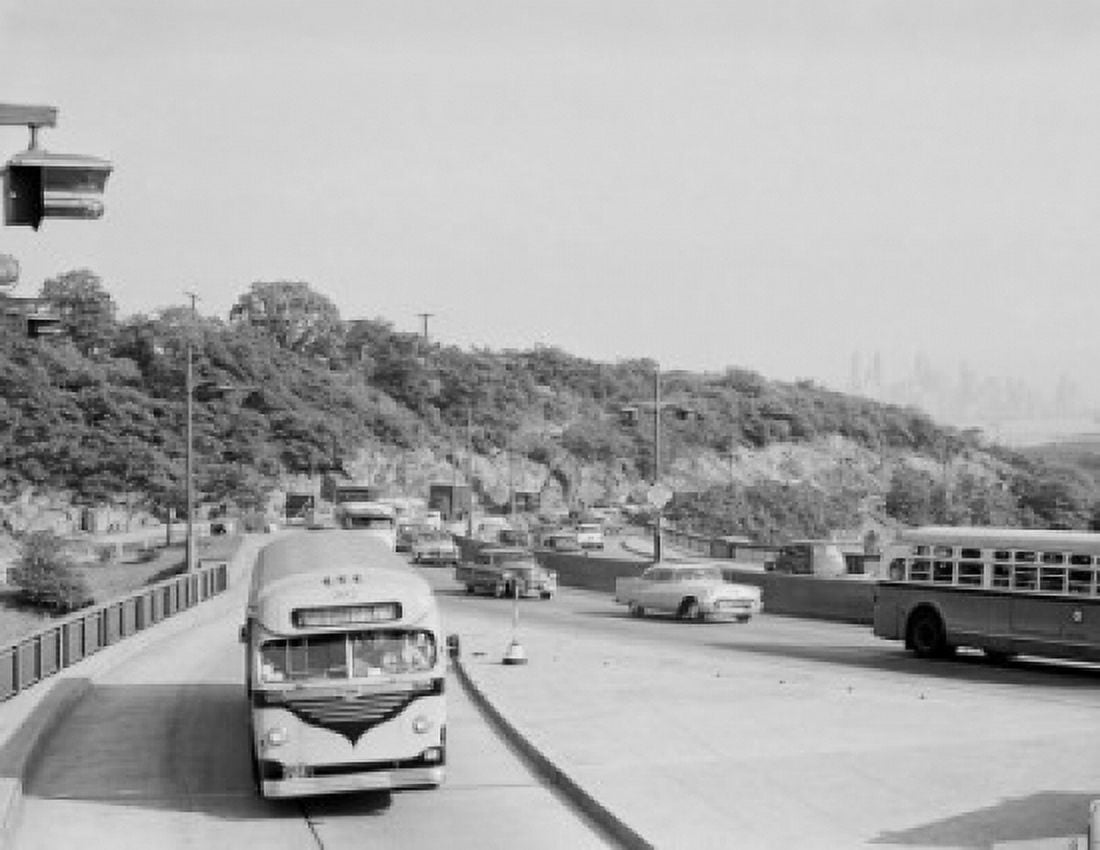 USA New Jersey Weehawken moderate traffic on approaches to Lincoln Tunnel Canvas Art - (24 x 36)
